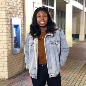 Meet your Posher, Breanna